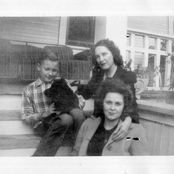 Photo of Lawrence Dausin